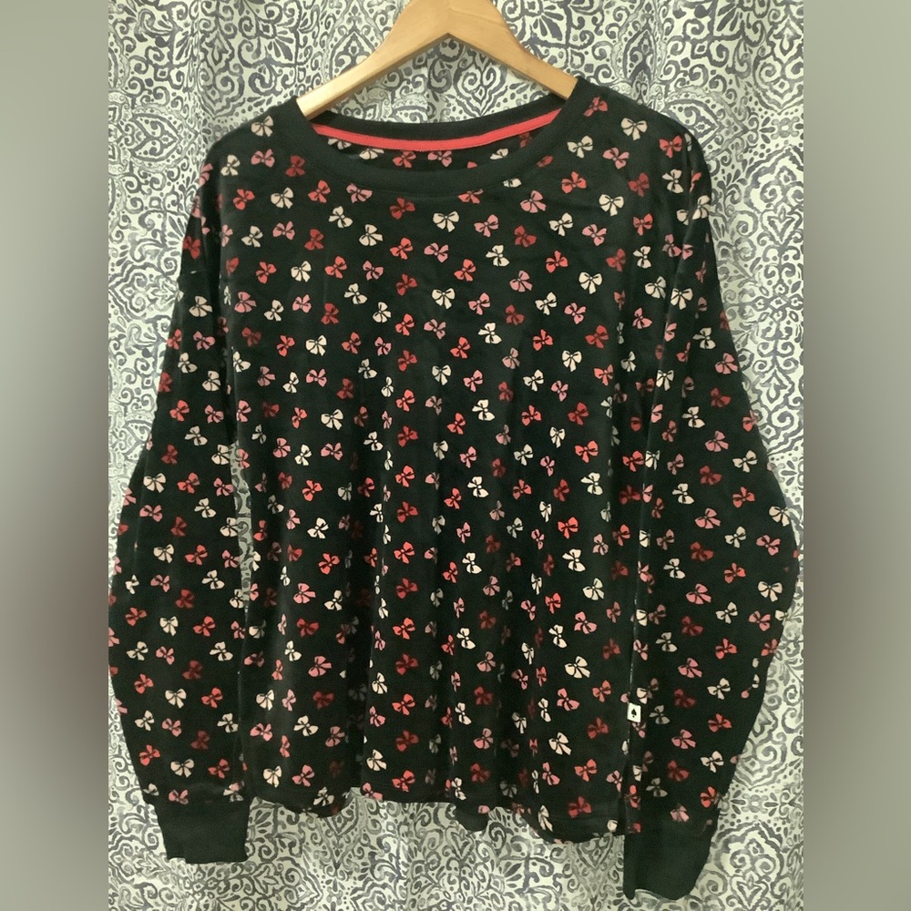 Adorable Kate Spade top